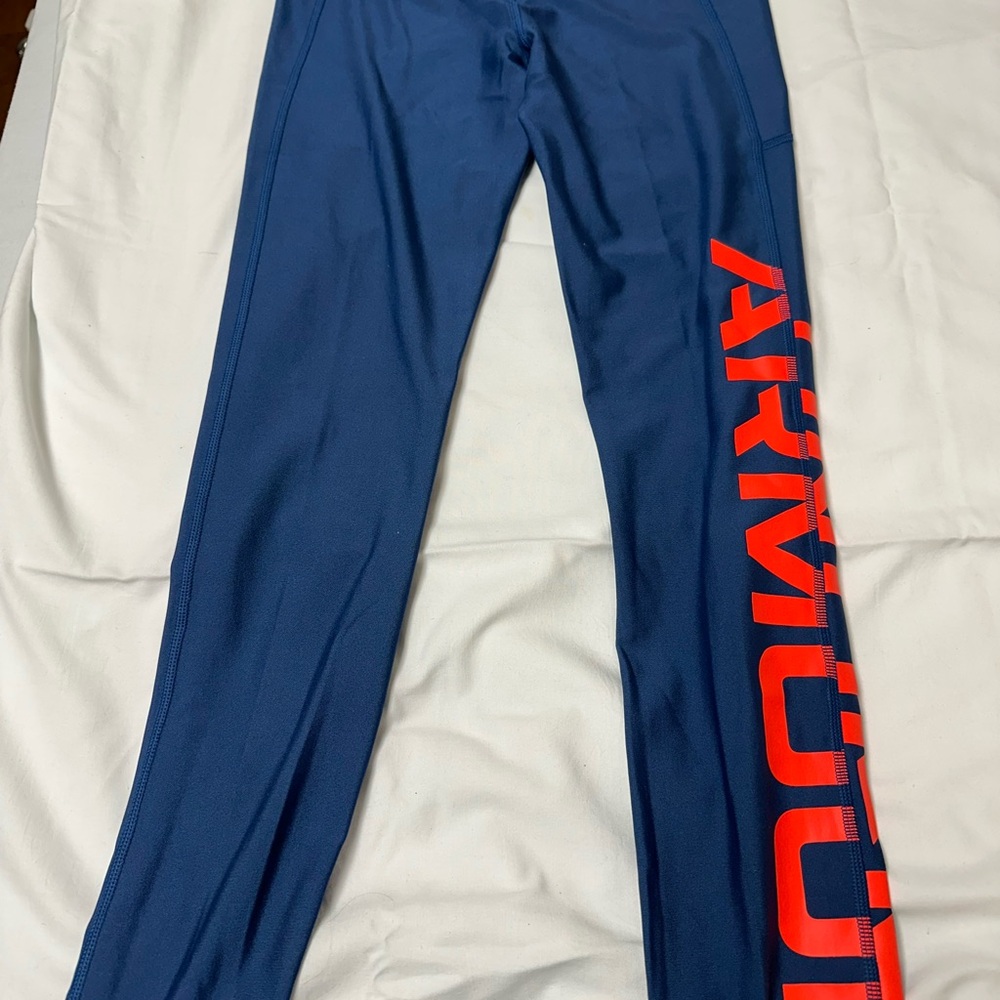NWT Under Armour  Blue Leggings